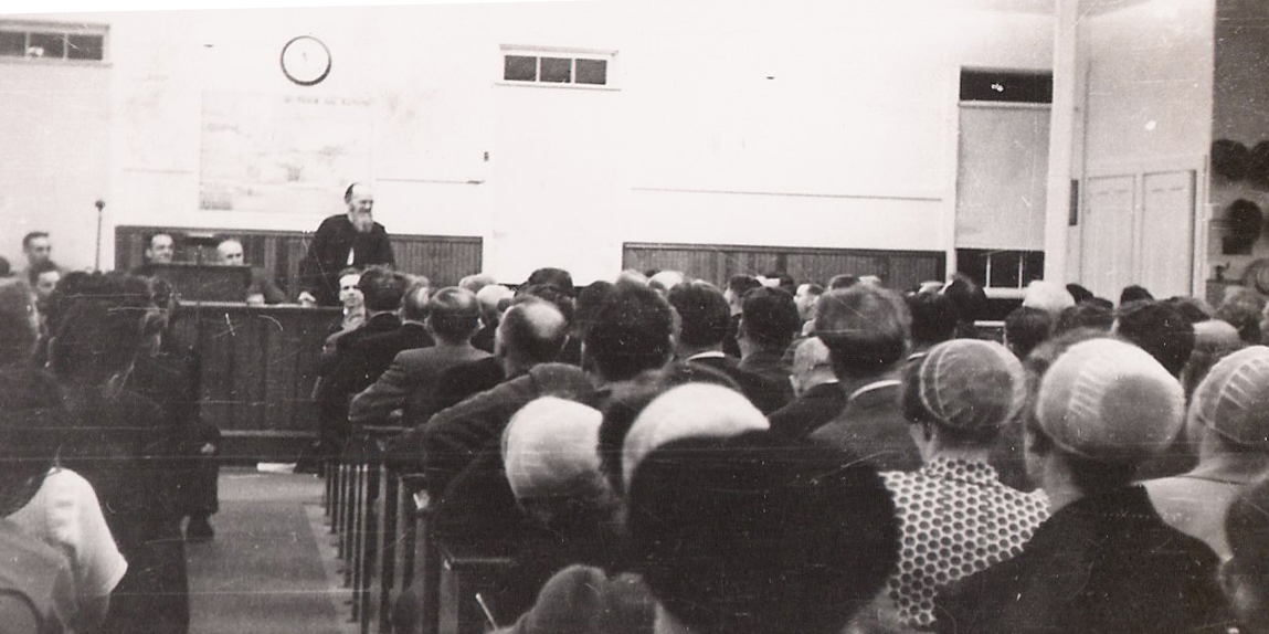 A session at the Brethren in Christ General Conference of 1946, held at the Cross Roads Church in Mt. Joy, Pennsylvania. (Brethren in Christ HIstorical Library and Archives)